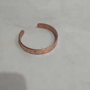 กำไลข้อมือทองแดงแท้ทำมือ จาก Indian Export International - Product Image 1