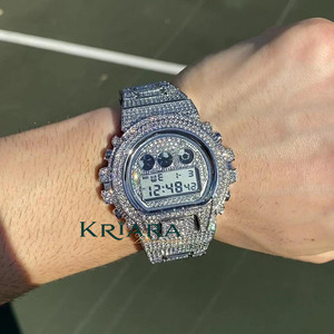 Montre à bracelet en moissanite de luxe la plus vendue pour le quotidien, les fêtes et la mode urbaine, disponible à la vente - Product Image 2