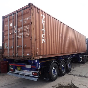 Solution avancée de transport de marchandises avec une structure robuste en acier utilisant des conteneurs maritimes secs pour l'importation et l'exportation de fret. - Product Image 3