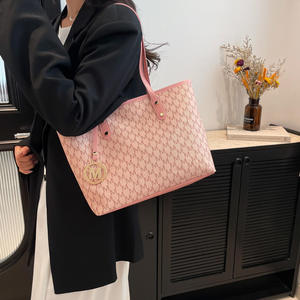 Bolso de Mano de Lujo para Mujer, Bolso Tote Grande, Moderno, de Gran Capacidad, Bolso de Hombro para Mujer para Vacaciones - Product Image 3