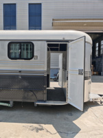 Remorque porte-chevaux 2HSL-L400 personnalisée pour 2 chevaux, chargement direct, avec armoire de rangement, boîte à selles, aérations de toit, trappe de toit et porte-rampe