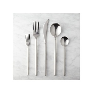 Couverts en métal pour une présentation repas distinctive, conçus pour compléter les réceptions à domicile sophistiquées avec style - Product Image 5
