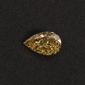Diamant de laboratoire CVD certifié IGI, taille excellente, 1 carat, jaune poire, SI1, pour bijoux fins et bagues de fiançailles - Vente en gros pour fournisseurs - Product Image 4