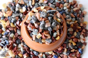 Wholesale Natural Stone Mix Agate Multi-Color <b>Crystal</b> Mix Curved <b>Chips</b> Semi Precious Gemstone for Home Decor Healing Craft - Product Image 5