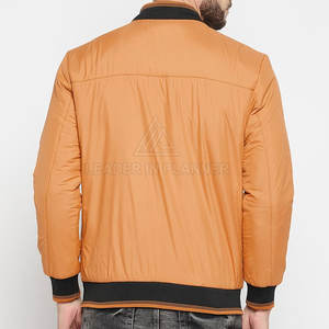 แจ็คเก็ตบอมเบอร์ผู้ชายแบบแห้งเร็ว ระบายอากาศได้ดี ขายส่งออนไลน์ ผลิตจากโพลีเอสเตอร์ 100% เหมาะสำหรับฤดูหนาว - Product Image 3