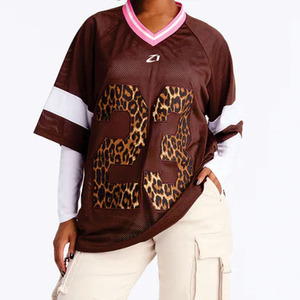 Camiseta Clásica Unisex de Fútbol Americano para Mujer, Color Marrón, Malla, Corte Holgado, Cuello en V, Estampado de Leopardo, Número Impreso, Ropa Deportiva Personalizada - Product Image 4