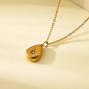 Collar Geométrico para Mujer con Acero Inoxidable 304 Electrochapado y Cadena de Cable Chapada en Oro Real de 18K - Product Image 2