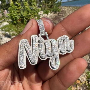 Colgante Personalizado con Nombre en Dos Tonos, Letra Personalizada, Moissanita VVS, Plata 925, Chapado en Oro de 18K, GCI IDGL - Product Image 2