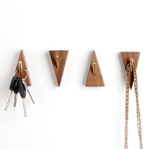 Crochets muraux en bois de qualité supérieure, organisateur mural élégant, parfait pour accrocher vestes, serviettes, sacs et accessoires essentiels, en provenance d'Inde. - Product Image 2