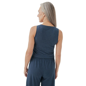 เสื้อกล้ามแฟชั่นผู้หญิงคุณภาพดีที่สุด ผ้าฝ้ายสั่งทำพิเศษ เนื้อผ้านุ่ม ระบายอากาศได้ดี เสื้อกล้ามสำหรับผู้หญิง แบบไม่มีแขน เหมาะสำหรับการพิมพ์ลาย - Product Image 5