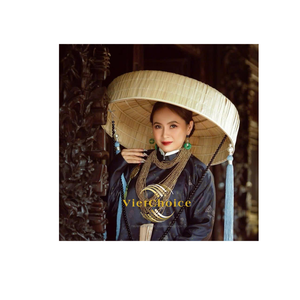 Sombrero Tradicional Vietnamita Quai Thao Non La, con Logotipo Personalizado, Cónico, Hecho a Mano con Bambú, Palma y Hierba Natural, para Playa, Viajes y Aire Libre - Product Image 1