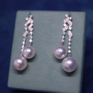 Perles d'eau douce de qualité supérieure, 10-11 mm, brillance élevée, zircon argenté printanier, tempérament comparable à celui des élégantes boucles d'oreilles en perles d'Akoya - Product Image 1