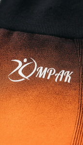 กางเกงขาสั้นออกกำลังกายเอวสูงสำหรับผู้หญิง ยี่ห้อ Scrunch Booty แบบไร้ตะเข็บ ระบายอากาศได้ดี สไตล์สตรีทแวร์ ช่วยยกกระชับสะโพก เหมาะสำหรับโยคะ ฟิตเนส และออกกำลังกายทั่วไป - Product Image 2