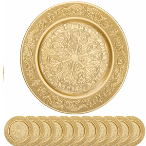 Plato de cobre con textura audaz y borde ancho martillado, con un brillo metálico cálido. Disponible a precio de mayorista en serie - Product Image 6