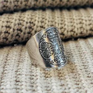 Latest Fashionable Wide band Brass <b>Ring</b> Vintage Silver Plated <b>Ring</b> Bold Etched <b>Statement</b> <b>Ring</b> Wholesale <b>Ring</b> For Men & Women - Product Image 5