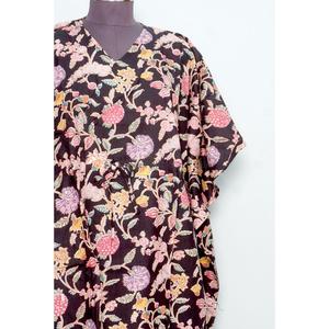 ชุดคลุมชายหาดผ้าฝ้ายทำมือสไตล์อินเดียสำหรับผู้หญิง คอวี แขนสั้น พิมพ์ลายด้วยมือ ชุดนอนลายพิมพ์ชาติพันธุ์ - Product Image 2