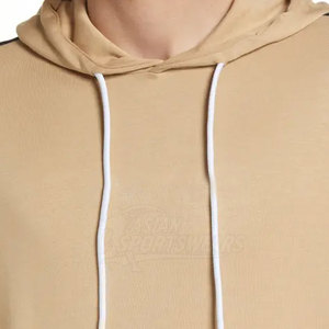 Conjunto de Sudadera con Capucha y Pantalones Cortos de Primera Calidad, Relajado, Hecho de Algodón Ligero, Sensación Cómoda, Estilo Fresco, Moderno y con Valor Estético - Product Image 5