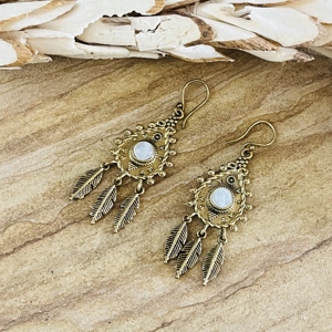 Favoris des Acheteurs : Boucles d'oreilles pendantes en laiton argenté, style bohème, avec pierre de lune, pour femme, design ethnique tribal à plumes, Or/Argent/18K - Product Image 3