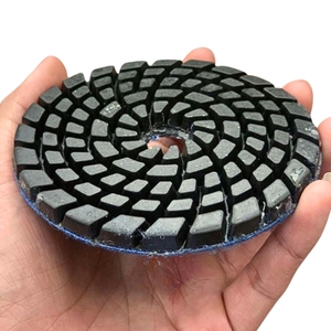 Almohadilla de pulido de resina KA + de 6,5mm, herramientas abrasivas de dureza media OEM Suelos de hormigón para moler, amoladora de mano de 100mm - Product Image 5