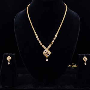 Elegante Juego de Collar con Colgante Étnico Geométrico Dorado Bhavsar con Pendientes a Juego, Joyería de Moda para Mujer, Aniversario - Product Image 3