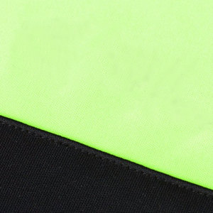 Uniforme de Fútbol Diseño Moderno Jersey Deportivo Negro y Verde Neón con Bolsillo y Pantalones Cortos - Product Image 6