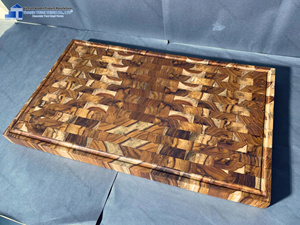 Planche à découper en teck durable, écologique, à grain croisé, fournisseur d'ustensiles de cuisine en bois - Product Image 2