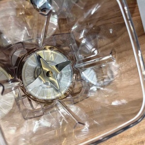 Licuadora Comercial 3 en 1 de 4L, Venta al por Mayor de Fábrica, Licuadora de Acero Inoxidable de 9500W con Motor Potente para Uso en Restaurantes - Product Image 4