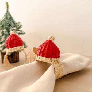Anillo para Servilletas con Diseño de Gorro de Santa Claus, Tejido a Mano con Ratán Ecológico, Decoración Navideña Creativa y Premium para la Mesa, Accesorio Rústico para la Cena Navideña - Product Image 4