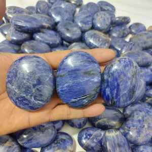 Venta al por mayor de piedras de Palma de Aventurina verde natural piedras preciosas de ágata Ovalada para curar cristales de orgón para la venta - Product Image 1