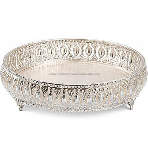 Bandeja Redonda Decorativa de Metal con Base de Espejo Plateada y Borde de Rejilla Metálica Recortada, para Mesa de Centro y Tocador - Product Image 3