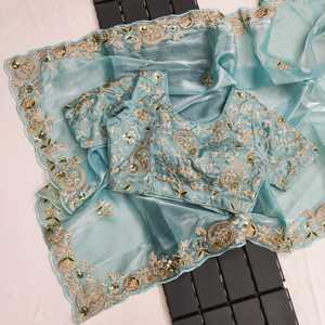 Saree แฟนซีที่มีหลายดอกเขียนโค้ดและเลื่อมทำงานเครื่องประดับอื่นๆของชาติพันธุ์ - Product Image 2