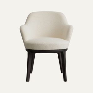 Silla de Comedor Moderna Tapizada con Patas de Madera Maciza – Muebles de Comedor Estilo Escandinavo - Product Image 2