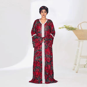 Caftán de rayón con intrincados detalles de encaje, adornos subtiles de piedras, mangas anchas y una elegante silueta de longitud completa. - Product Image 1