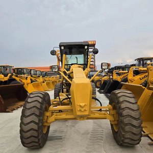 Niveleuse à moteur Liugong CLG422D jaune, modèle 2019, poids opérationnel de 16 500 kg, pour travaux routiers et terrassement - Product Image 2