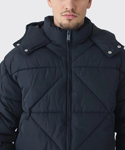 Manteau d'hiver personnalisé pour homme, style streetwear, éco-responsable, surdimensionné, matelassé, avec fermeture éclair, chaud, long, patchwork, rembourrage sur mesure, OEM ODM - Product Image 3
