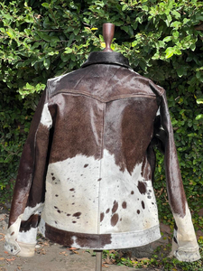 Chaqueta de Motero para Hombre de Cuero Genuino con Parches de Piel de Vaca, Cuello Camisero, Cierre de Cremallera, Estilo Invernal, Corte Regular, Transpirable - Product Image 1