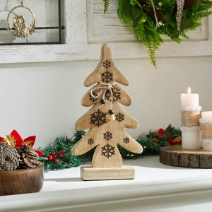 Rustic <b>Wooden</b> <b>Christmas</b> <b>Tree</b> Figurine Featuring Carved Snowflake Patterns And Jute Bow Accent For Festive Winter Home Decoration - Product Image 6