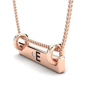 Colgante con Inicial E y Diamante Redondo, Colgante Clásico Unisex, Colgantes y Dijes de Moda - Product Image 2