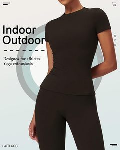 Ensemble de yoga de haute qualité pour femmes, vêtements de sport pour femmes, ensembles de yoga à séchage rapide, coupe ajustée - Product Image 2