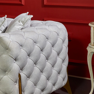 Canapé Chesterfield fait main en cuir capitonné vintage, style élégant et classique, meubles de salon ou de bureau - Product Image 3