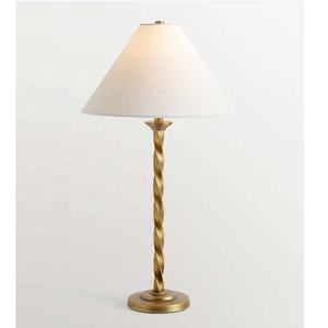 Lámpara de Mesa Decorativa Moderna de Aluminio Dorado de Alta Calidad, Estilo Mid-Century, Ecológica, para Sala de Estar, Dormitorio, Comedor - Product Image 4