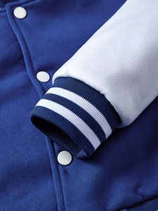 Veste universitaire unisexe bleue et blanche à blocs de couleur, coupe classique, col rabattu, fermeture boutonnée, pour l'automne - Product Image 5