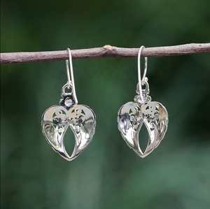 IER001 Pendientes de aro colgantes de plata de ley 925 Elegantes alas de Ángel Forma de corazón Chapado en oro Regalo de joyería para fiesta de boda - Product Image 3