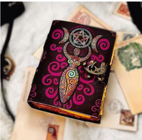 Carnet Grimoire en Cuir Véritable Fait Main, Triple Lune Pentagramme, Papier à Bords Frangés, Cuir Vintage des Ombres, Cahier Vierge