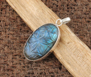 Pendentif en labradorite naturelle sculptée vintage en gros, bijoux en argent sterling 925, pierres précieuses, breloques fleurs artisanales à reflets bleus - Product Image 3