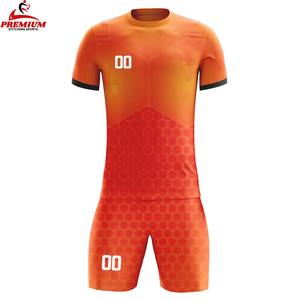 Tenues de football en polyester, manches courtes, col rond, respirantes, séchage rapide, logo personnalisé, antibactériennes, anti-UV, haute qualité, club - Product Image 5