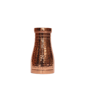 Jarra de Cobre Puro 100% Hecha a Mano con Vaso Incorporado - Jarra de Agua Ayurvédica Martillada para Bienestar y Desintoxicación - Product Image 1