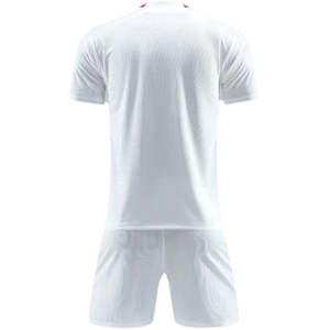 Ensemble de maillot et short de football personnalisé par sublimation, rouge et noir, respirant, en polyester, unisexe adulte - Product Image 2