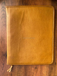 Hot Sale Custom Genuine Leather <b>A5</b> Certificate <b>Folder</b> Hand Tooled Zippered Padfolio Ring Binder Hot Sale <b>A5</b> Certificate Holder - Product Image 4