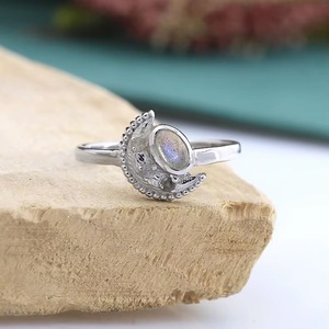 Bague en argent sterling 925 avec pierre ovale en labradorite naturelle, bijou de créateur, vente en gros - Product Image 5